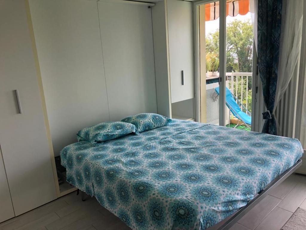 מנטון Eliana Appartment מראה חיצוני תמונה