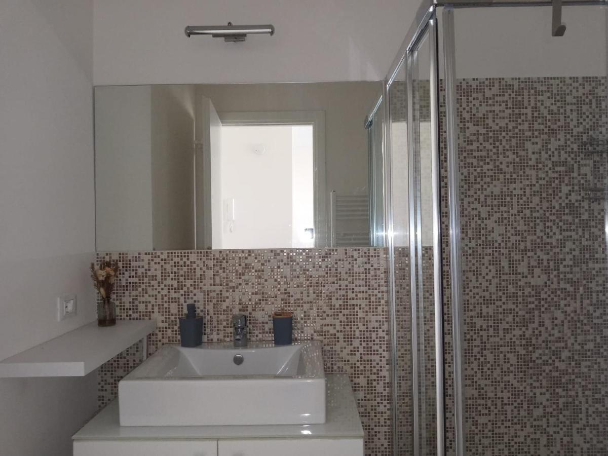 מנטון Eliana Appartment מראה חיצוני תמונה